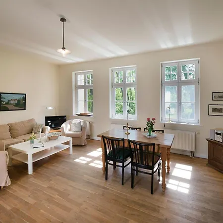 Im Erdgeschoss Des Gutshauses By Interhome Apartment